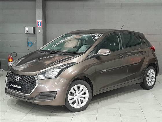 HYUNDAI HB20 1.0 COMFORT 12V FLEX 4P MANUAL HYUNDAI HB20 1.0 COMFORT 12V FLEX 4P MANUAL